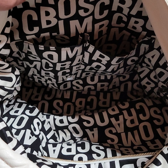 MARC by Marc Jacobs Totally Turnlock Faridah - Picture 10 of 16